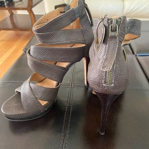 Nine West heels, worn once, with zipper